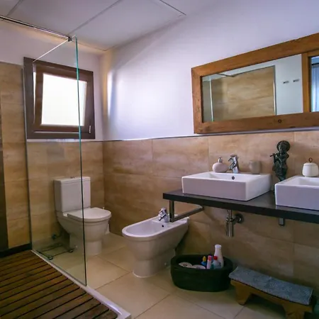 Olivo - Acogedora Casa Con Exclusivo Diseno Interior * Puig D'en Valls