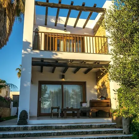 Olivo - Acogedora Casa Con Exclusivo Diseno Interior * Puig D'en Valls